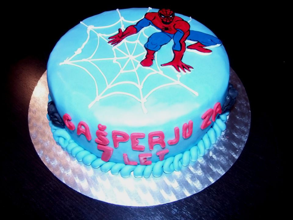 torta spiderman