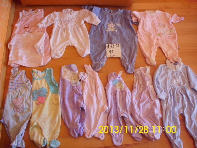 Obleke za deklice od št.50-86 - foto