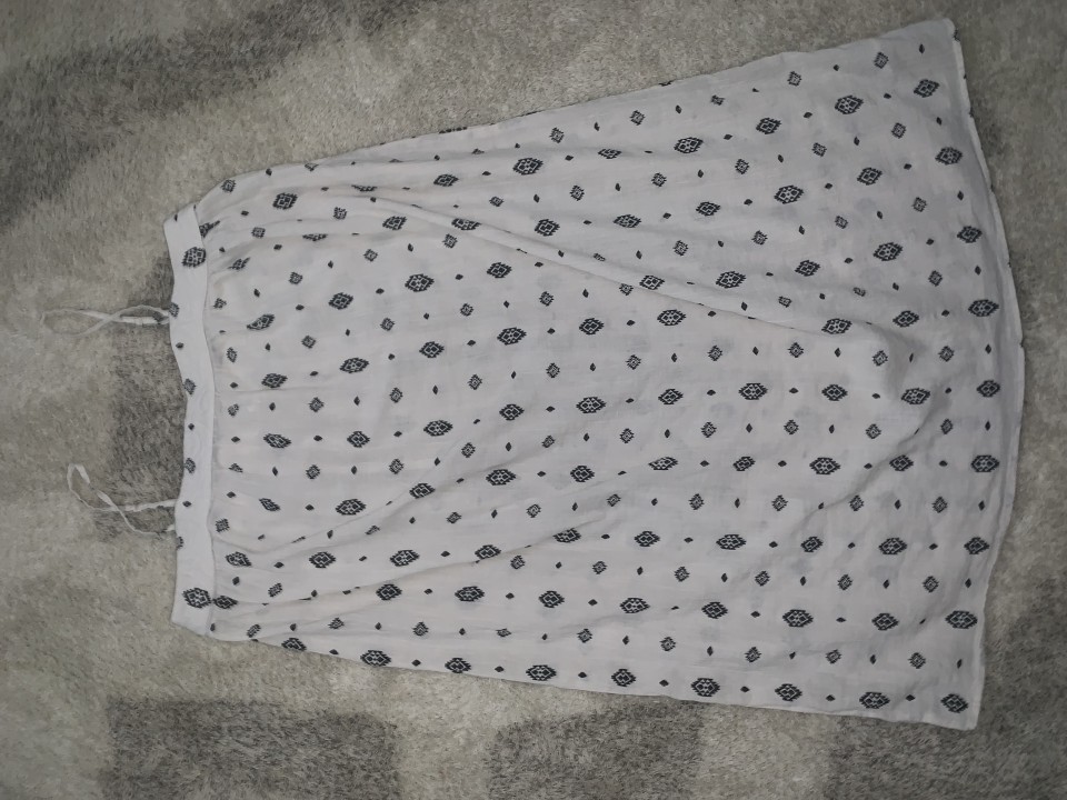 hm dolga obleka vel.M 5€
