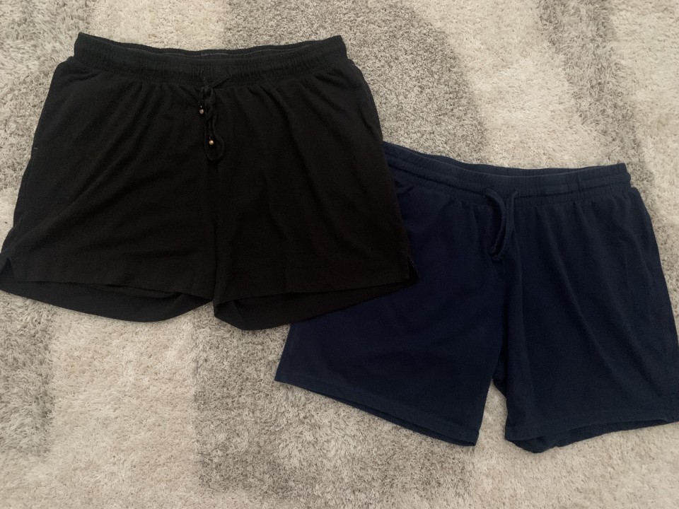 2X Kratke hlače s oliver,ca vel.M 8€