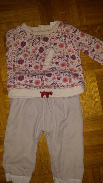 Komplet Obaibi hlače in Zara puloverček št. 68 (oboje nosljivo dlje)