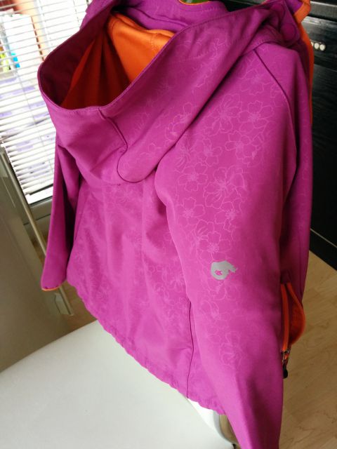 Kilimanjaro softshel jakna št.128 , cena 30€