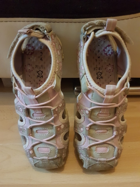 Geox 34