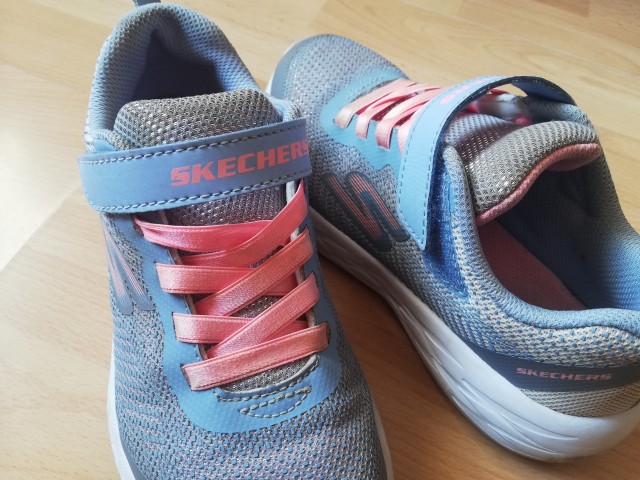 Supergice Skechers st. 34 za deklico - foto