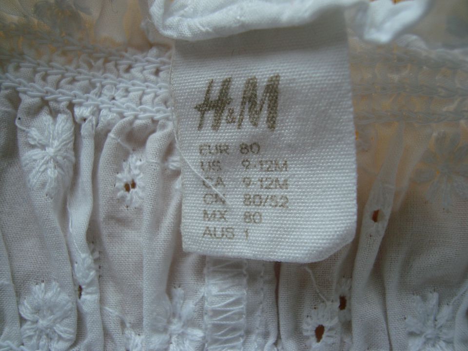 H&M pajacek 3€