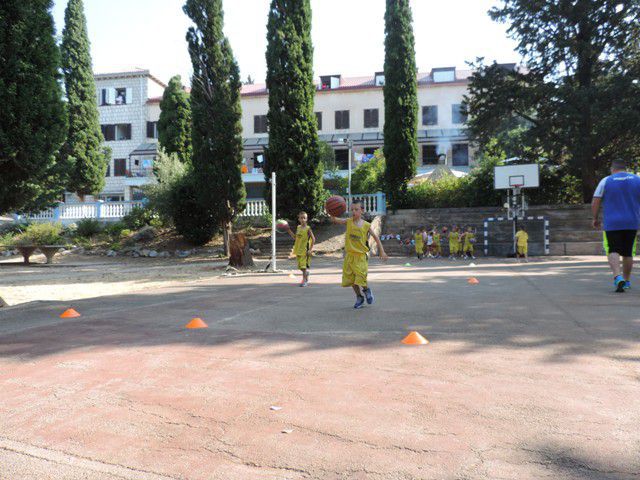 Košarkarski kamp KK Plama pur v Selcah 2015 - foto