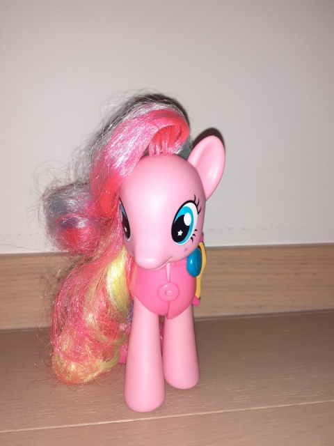 Pinky little pony - 3€