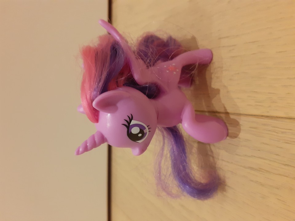 4 € - komplet little pony