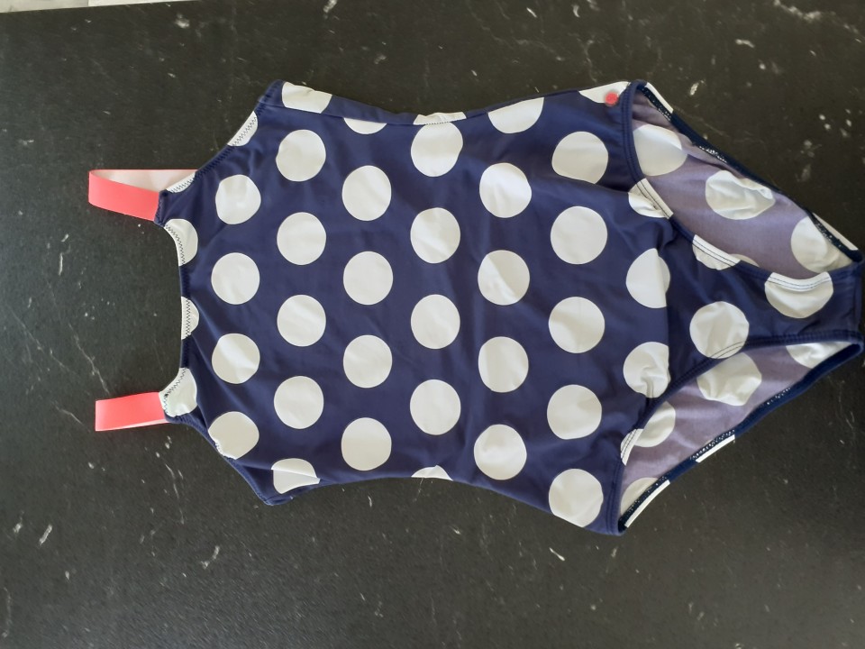 4 € - kopalke okaidi