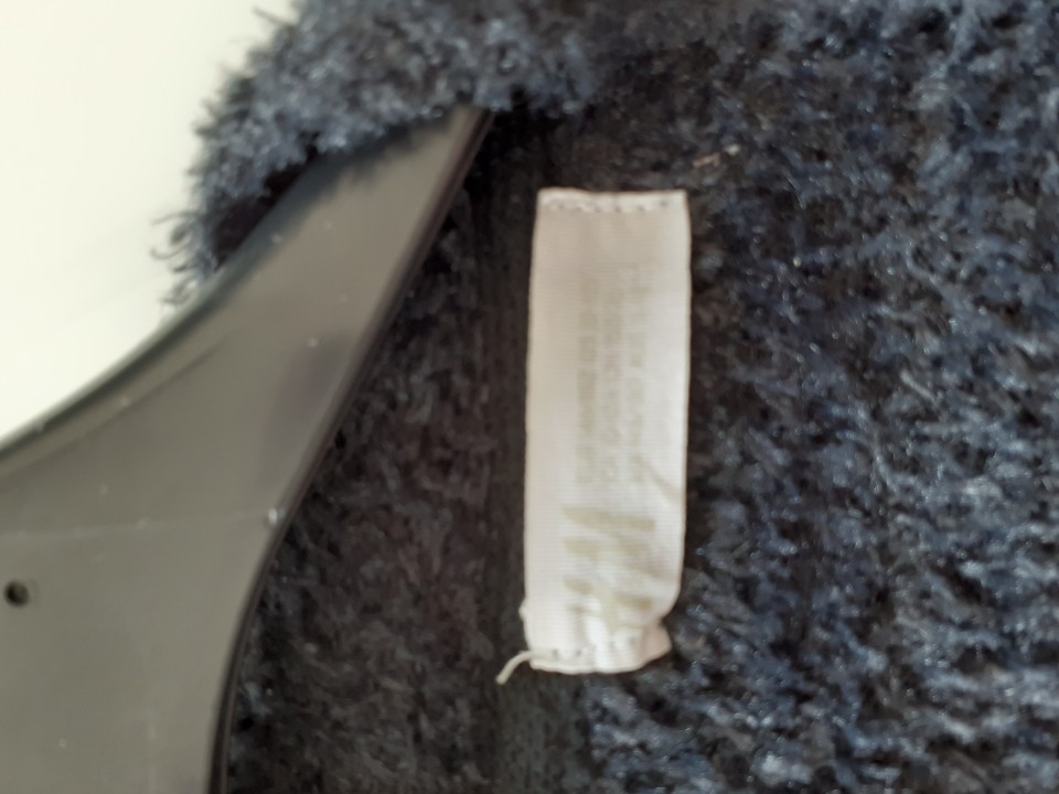 4 €-  H&M jopa št. 146-152