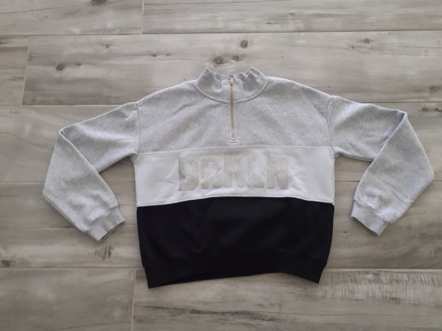 5 € - H&M pulovar št. 158 - 164