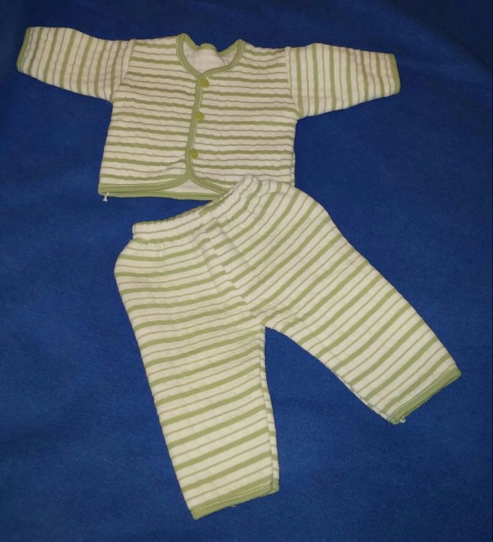 Prodam oblačila za dojencke - foto povečava