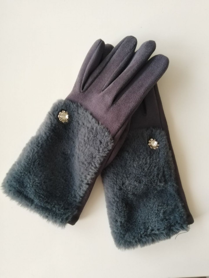 Nove podložene ženske rokavice, 4 eur - foto povečava