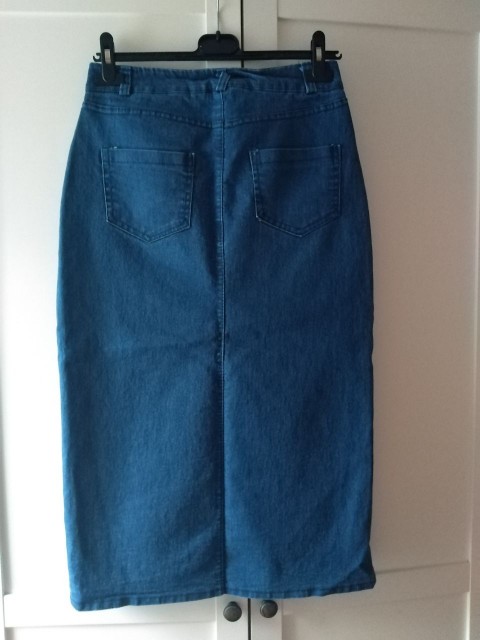 Novo jeans krilo, vel. M, 15 eur - foto