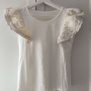 krem majica z volančki, uni (S-M-L), 12 eur