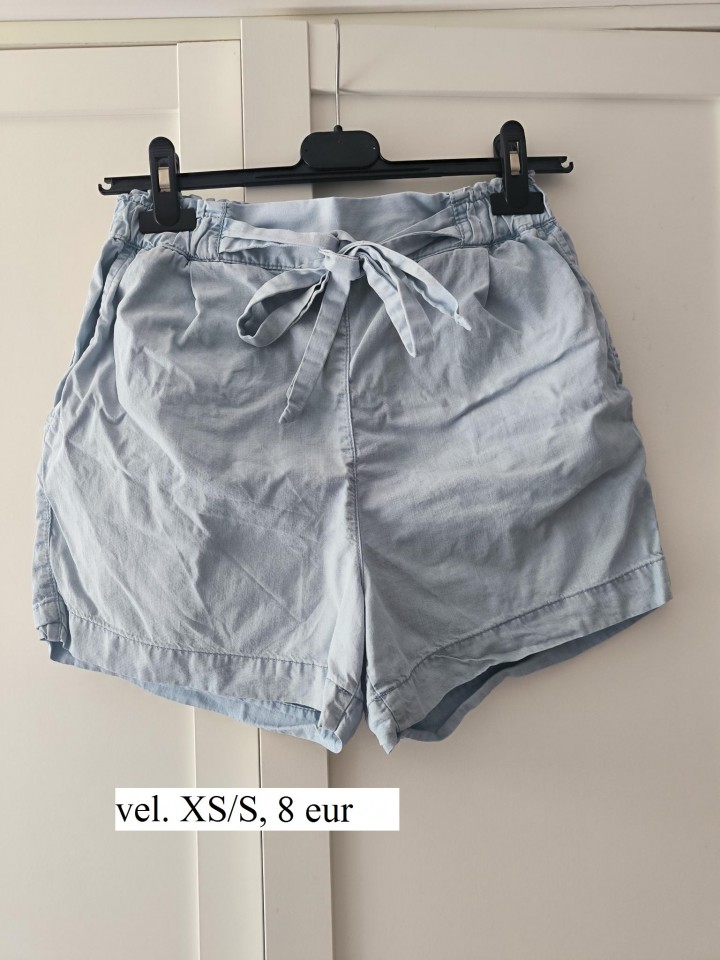 Kratke hlače, vel. XS/S, 8  eur - foto povečava