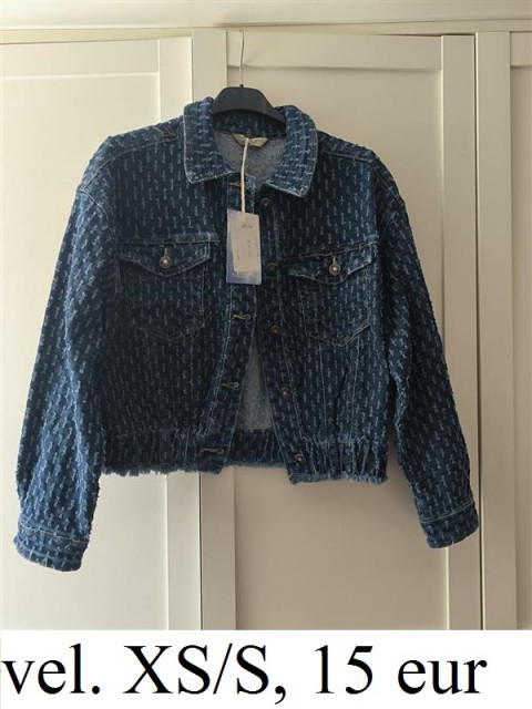 Oversized jaknica, vel. XS/S, 15 eur - foto