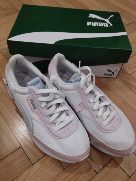 Puma superge - nove