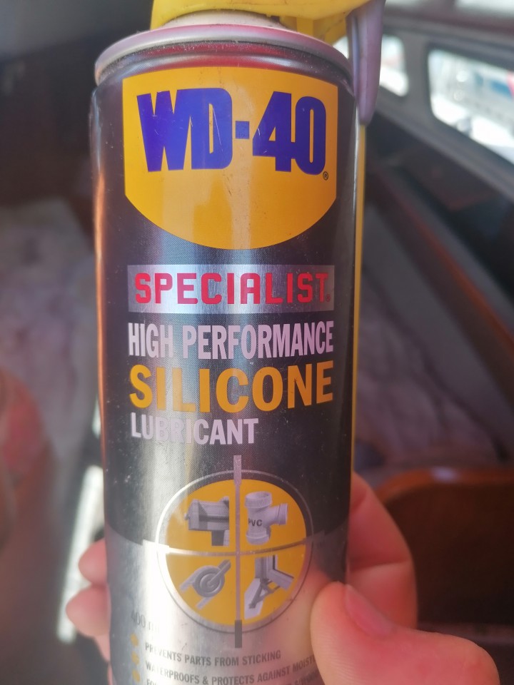 Wd40 - foto povečava