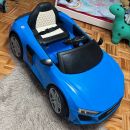 Avto na akumulator Audi R8 Lift A300 
