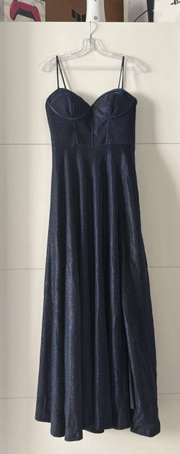 Elegantna obleka