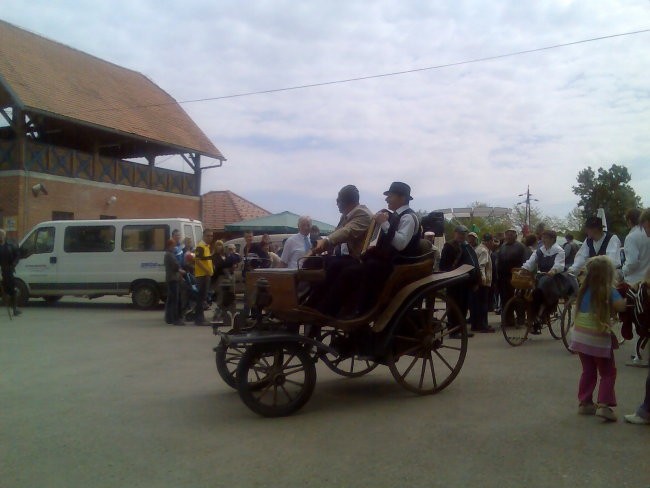 1.5.2007 - srečanje oldtimerjev v Ljutomeru ( - foto povečava