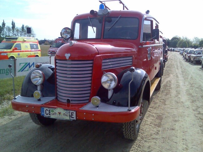 1.5.2007 - srečanje oldtimerjev v Ljutomeru ( - foto povečava