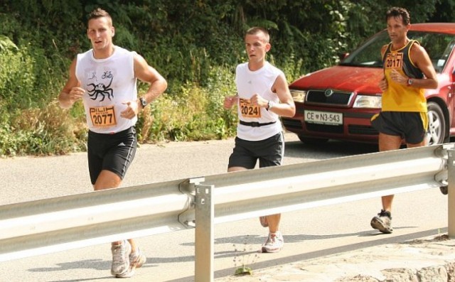 Tekaški maraton Celje Logarska 08 - foto