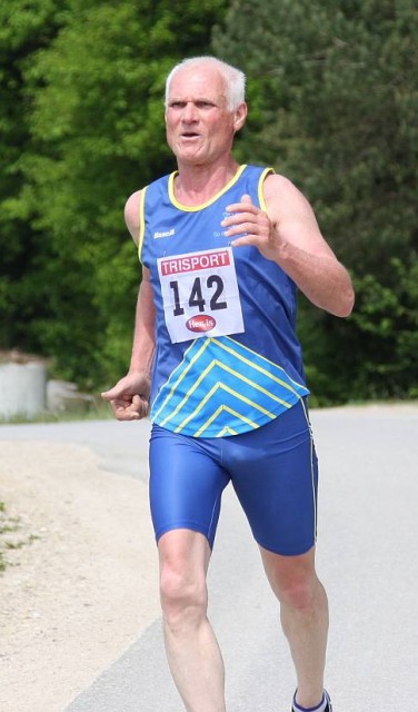 Tek okoli šmartinskega 09 - foto