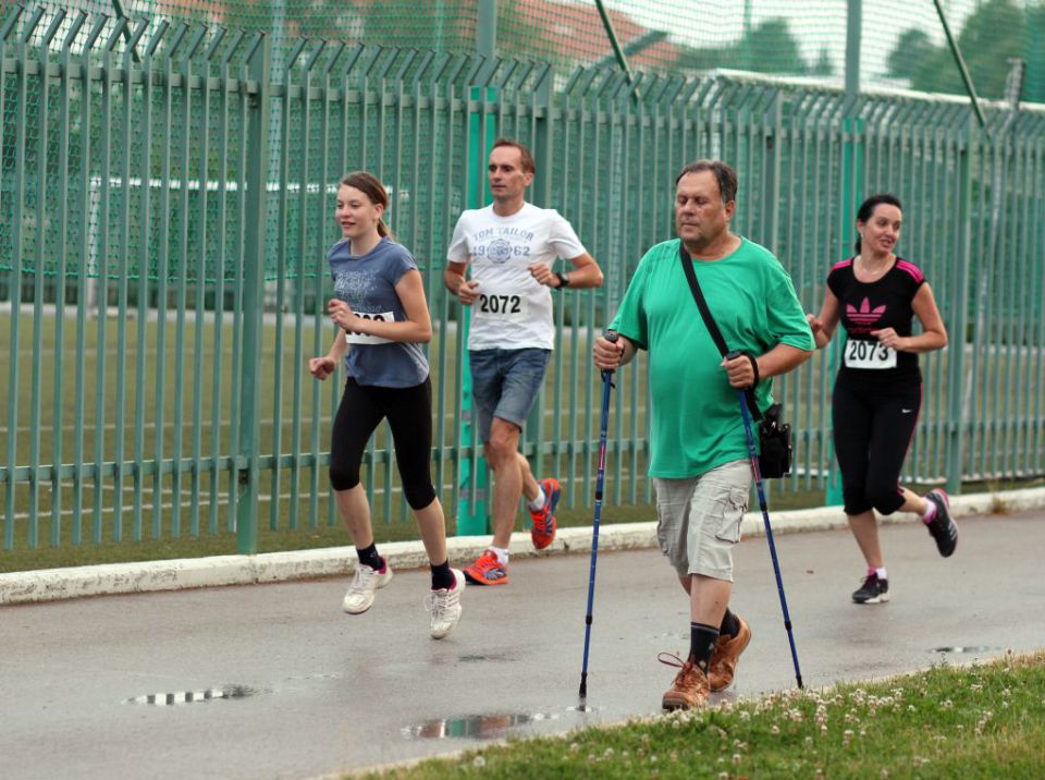 Nočni tek Galactica 2013 Velenje - foto povečava