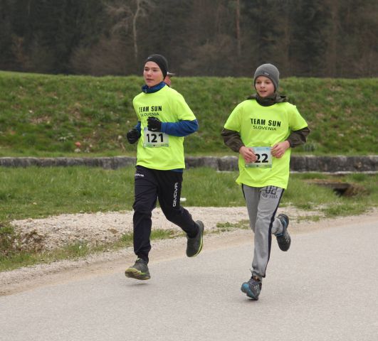 4. velikonočni tek okrog Šmartinskega jezera - foto