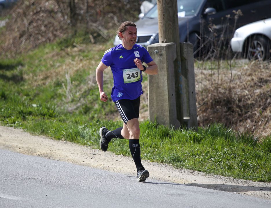 5.VELIKONOČNI TEK OKROG ŠMARTINSKEGA JEZERA  - foto povečava