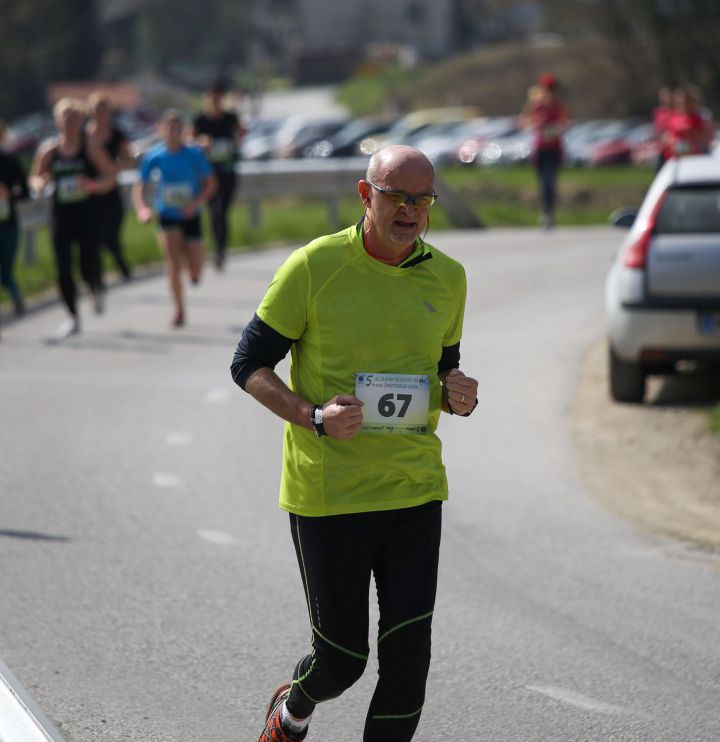 5.VELIKONOČNI TEK OKROG ŠMARTINSKEGA JEZERA  - foto povečava