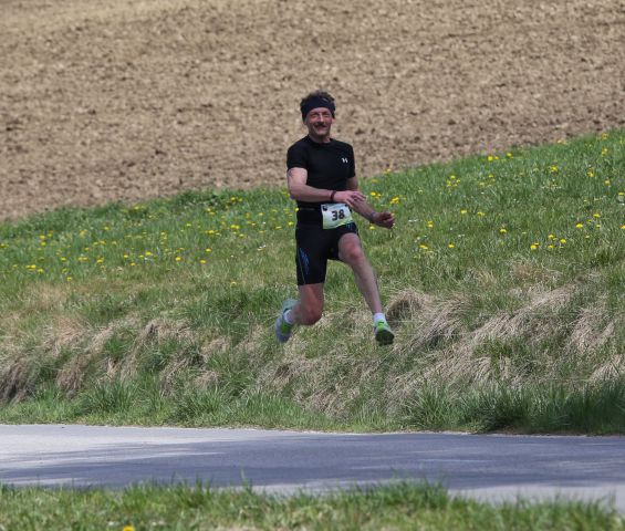 5.VELIKONOČNI TEK OKROG ŠMARTINSKEGA JEZERA  - foto