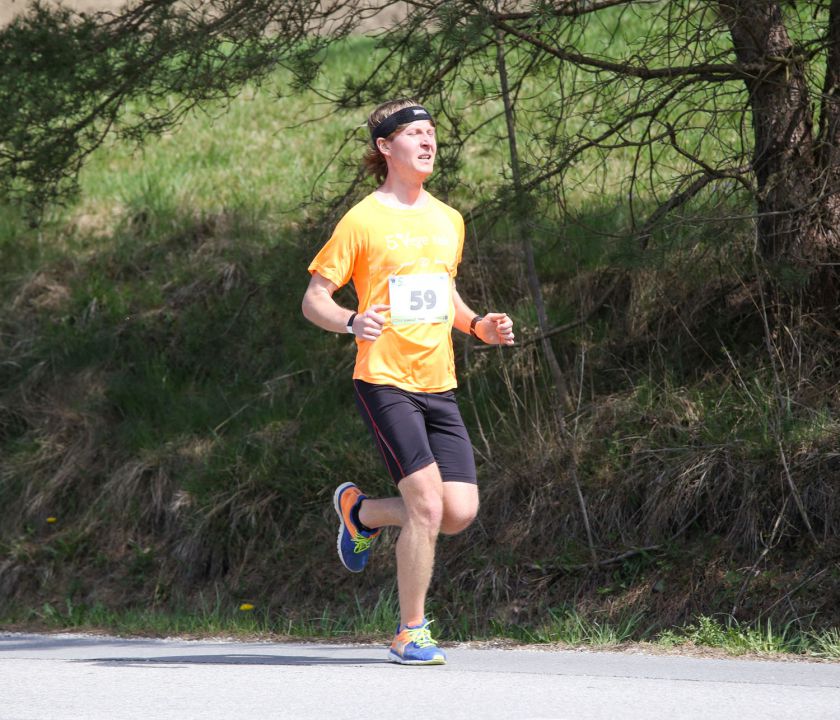 5.VELIKONOČNI TEK OKROG ŠMARTINSKEGA JEZERA  - foto povečava