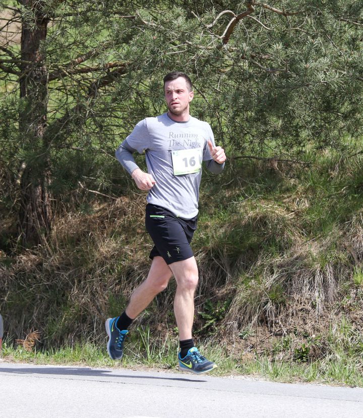 5.VELIKONOČNI TEK OKROG ŠMARTINSKEGA JEZERA  - foto povečava