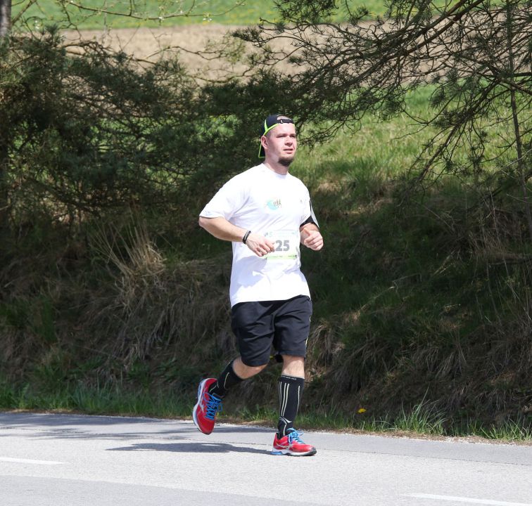 5.VELIKONOČNI TEK OKROG ŠMARTINSKEGA JEZERA  - foto povečava