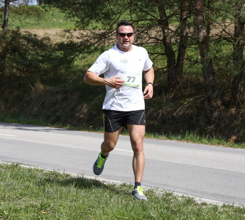 5.VELIKONOČNI TEK OKROG ŠMARTINSKEGA JEZERA  - foto povečava
