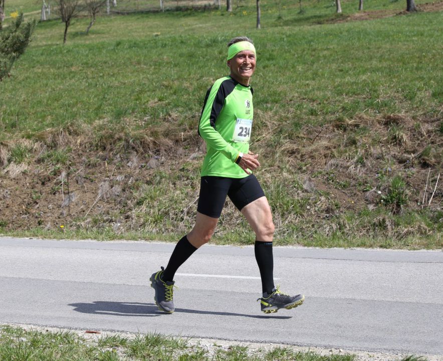 5.VELIKONOČNI TEK OKROG ŠMARTINSKEGA JEZERA  - foto povečava