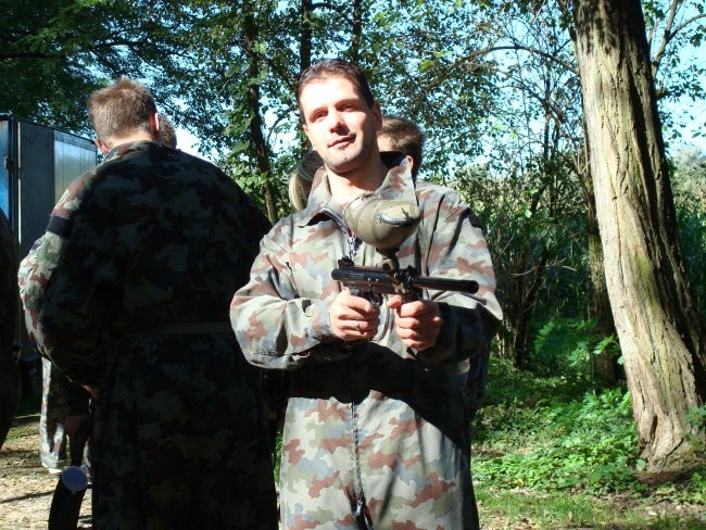 PAINT BALL 29.9.2007 - Javornik - foto povečava