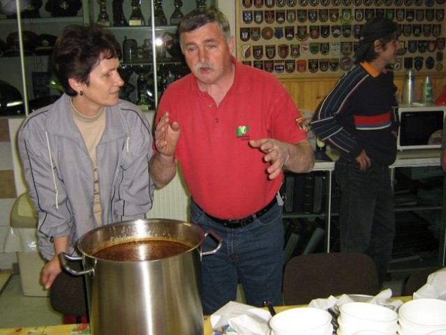 Bograč bova dala v .....