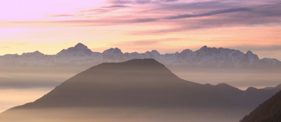 Dom pod Storžičem-Javorniški preval-Javornik, - foto povečava