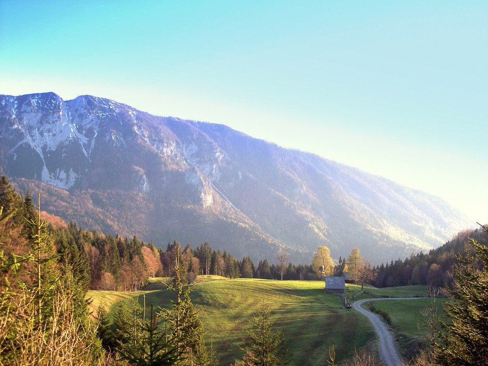 Izbor - Hribi - foto povečava