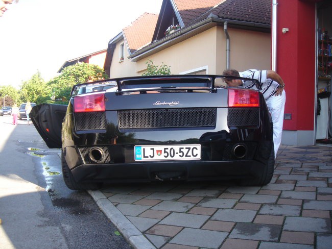 Lamborghini - foto povečava