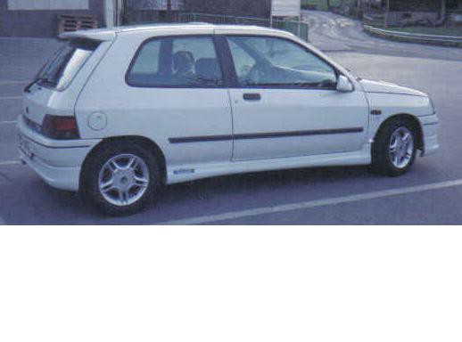 Clio enka - foto povečava