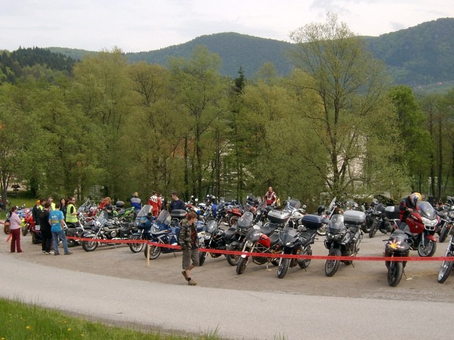 Bikersi Fara ~ 02.05.2006 - foto povečava