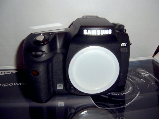 Samsung GX-10 - foto