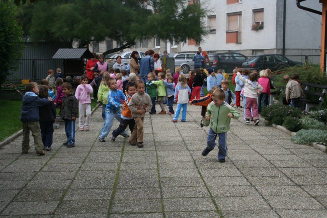 Vrtec Ljutomer - stare fotografije - foto povečava