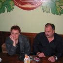 Hm, čakamo in čakamo, pravita singer in Berny.