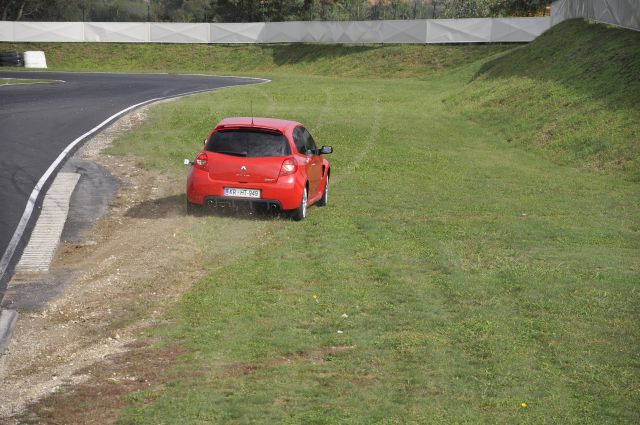 Renault Track Day 29.9.2012 - foto
